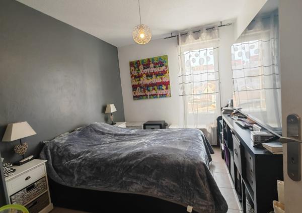 *À vendre : Appartement T3 de 56 m² à Porte Marine*