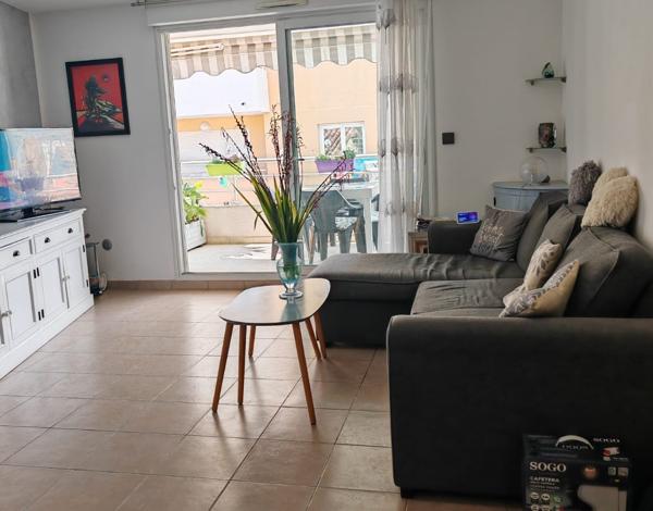 *À vendre : Appartement T3 de 56 m² à Porte Marine*