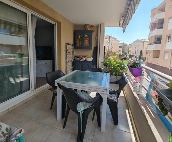 *À vendre : Appartement T3 de 56 m² à Porte Marine*