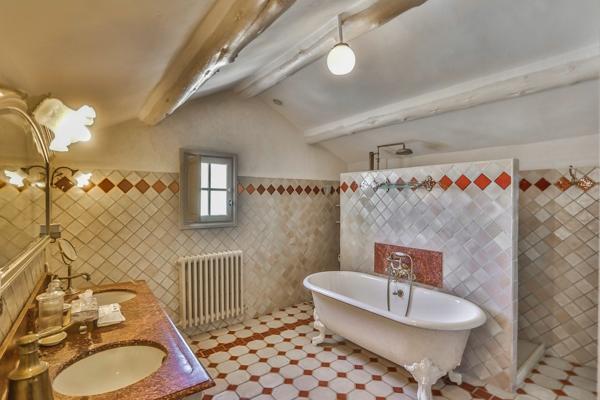 Vente Maison de luxe Caromb 11 Pièces 293 m²