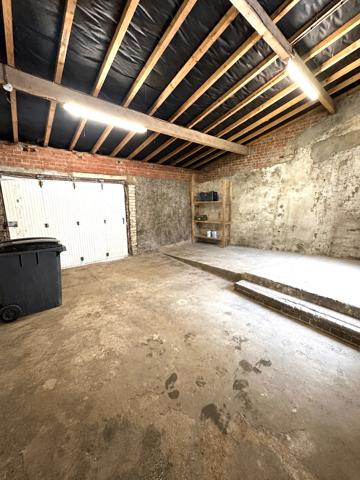 Maison
         3 pièces
        - 72 m² Exclusivité 69 900 € *