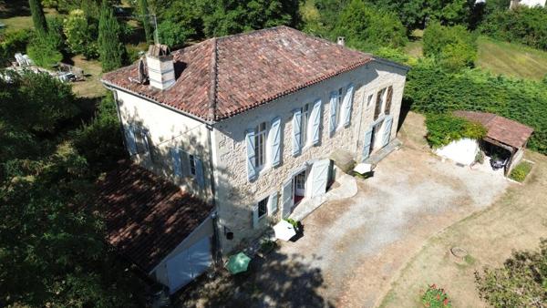 Vente / Maison en pierre à Auch (32000)