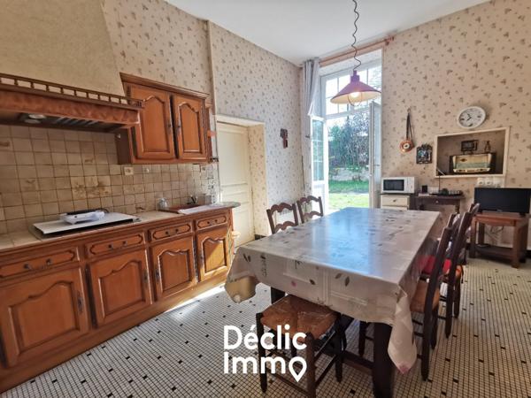 Vente maison à rénover Saint martin de saint maixent, 230m² 1006m² 9 pièces 159 995€