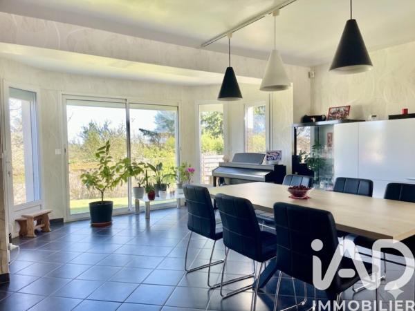Maison à vendre 7 pièces 132,29 m² Moret-Loing-et-Orvanne