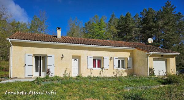 Maison de plain-pied de 113m² avec garage de 2006