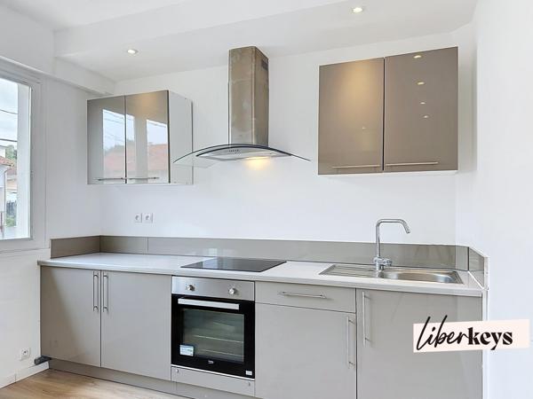 Maison & appartement indépendant au calme avec vue dégagée, jardin — Secteur recherché