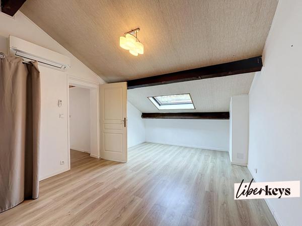 Maison & appartement indépendant au calme avec vue dégagée, jardin — Secteur recherché