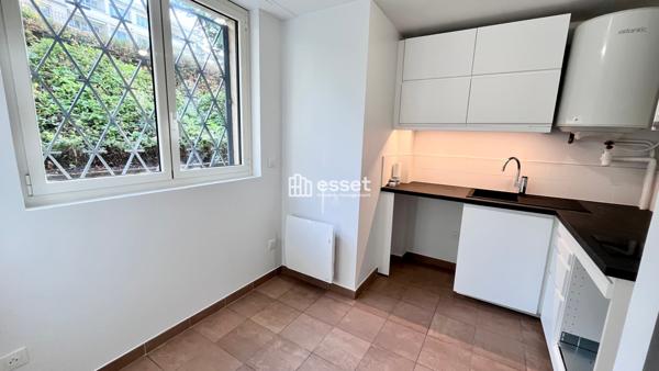 Location Studio 28.44 m² - Neuilly Sur Seine 92200