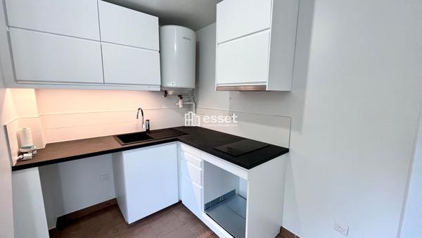 Location Studio 28.44 m² - Neuilly Sur Seine 92200