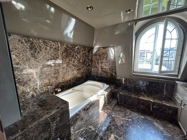 MAISON 7 PIÈCES SUR TERRAIN 1085 m2