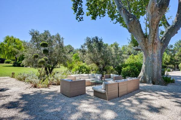 Vente Mas Eygalières 9 Pièces 325 m²