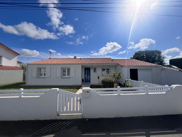 Magnifique Maison de plain pied - Terrain divisible et constructible €€€ - 2 Garages