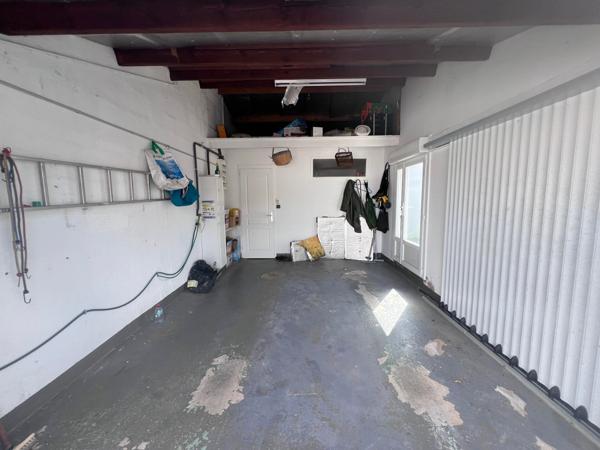 Magnifique Maison de plain pied - Terrain divisible et constructible €€€ - 2 Garages