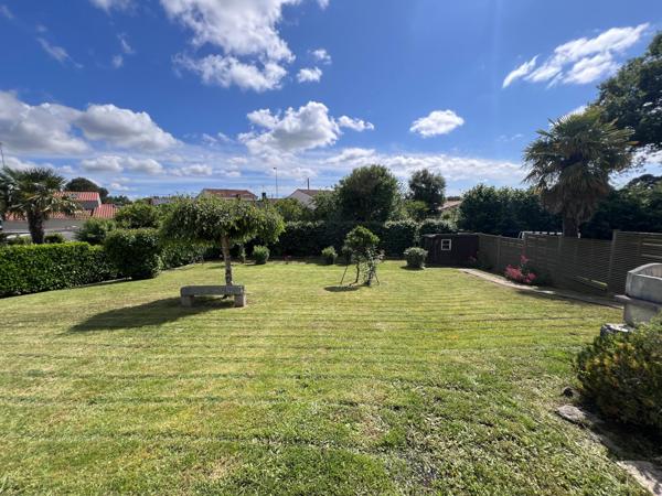 Magnifique Maison de plain pied - Terrain divisible et constructible €€€ - 2 Garages