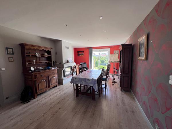 Magnifique Maison de plain pied - Terrain divisible et constructible €€€ - 2 Garages