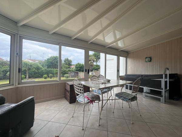 Magnifique Maison de plain pied - Terrain divisible et constructible €€€ - 2 Garages