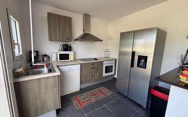 Appartement à louer    2 pièces •  Saint-François