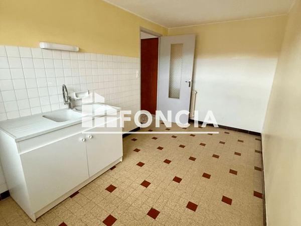 Location Studio 42.94 m² - 1 RUE DES SAGNIERES - 58 AV JEAN JAURES Gap 05000