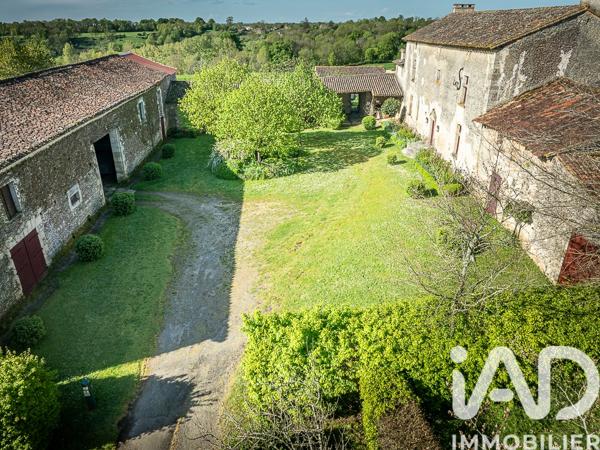 Maison à vendre 8 pièces 432 m² Cours