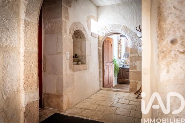 Maison à vendre 8 pièces 432 m² Cours