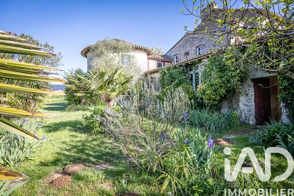 Maison à vendre 8 pièces 432 m² Cours