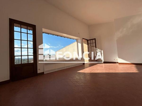 Location Maison 5 pièces 167.2 m² - 53 MONTEE DU FORT Villeneuve Les Avignon 30400