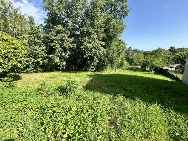Terrain à vendre |  Auvillar |  1189 m²