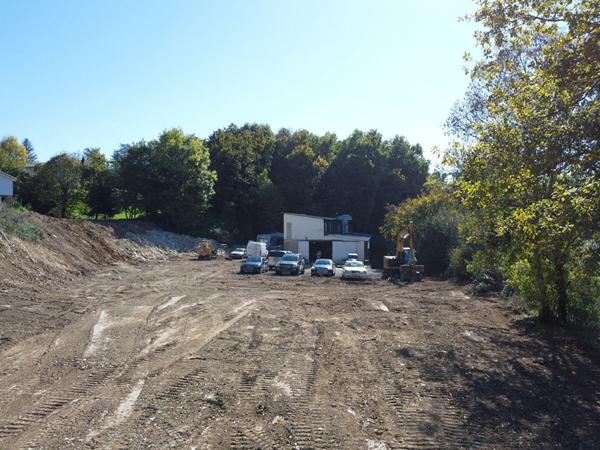 Local commercial Saintes 275 m2