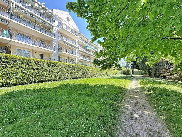 Exclusivité - Tassin-la-Demi-Lune – Appartement T4 de  90m² en rez-de-jardin avec jardin de 60 m²