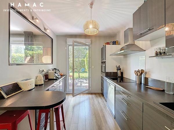 Exclusivité - Tassin-la-Demi-Lune – Appartement T4 de  90m² en rez-de-jardin avec jardin de 60 m²