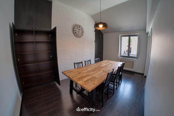 Appartement
         5 pièces
        - 132 m² Exclusivité 275 000 € *