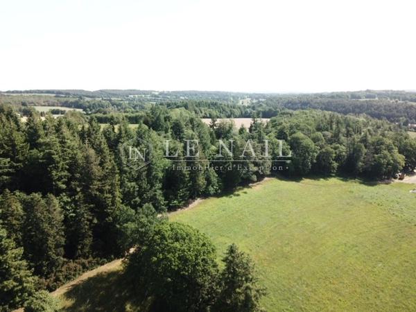 Beau château dans un environnement privilégié à 30 minutes de Vannes.
