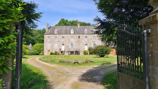 Belle propriété XVIIe à 30 km du Mont-Saint-Michel