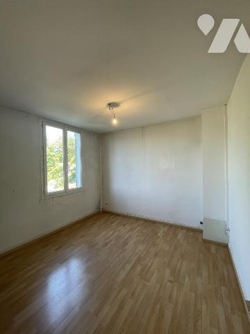 Maison à étage VALREAS