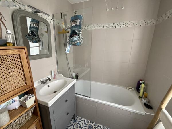 Maison à vendre à Ploemeur dans le Morbihan (56270), ref : 56082-1413   
Lomener