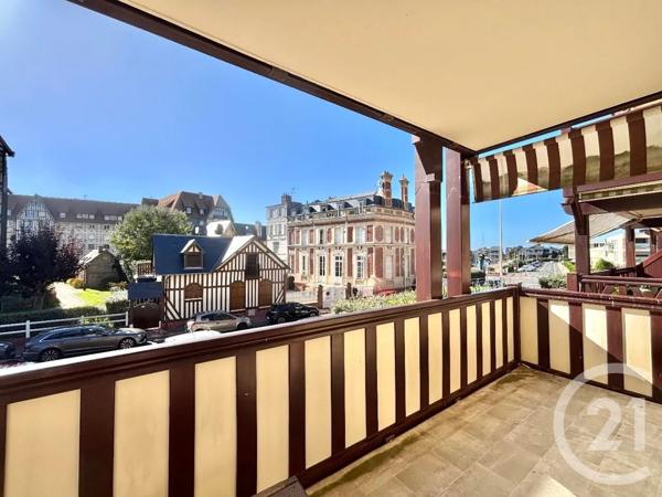 Appartement F2 à vendre  2 pièces - 45,92 m 2   DEAUVILLE  - 14