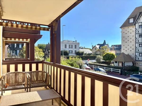 Appartement F2 à vendre  2 pièces - 45,92 m 2   DEAUVILLE  - 14