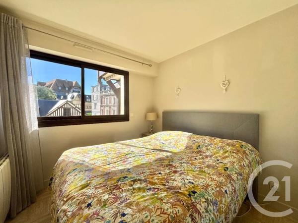 Appartement F2 à vendre  2 pièces - 45,92 m 2   DEAUVILLE  - 14
