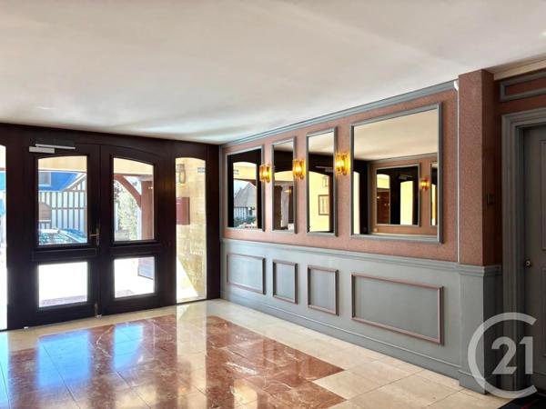 Appartement F2 à vendre  2 pièces - 45,92 m 2   DEAUVILLE  - 14
