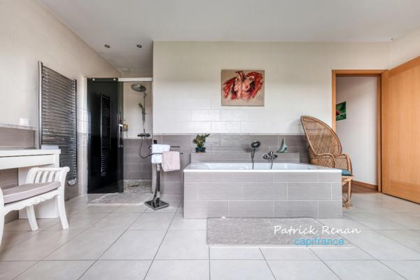 Maison à vendre 8 pièces, P8, 450 m2 CHEVREUSE (78)