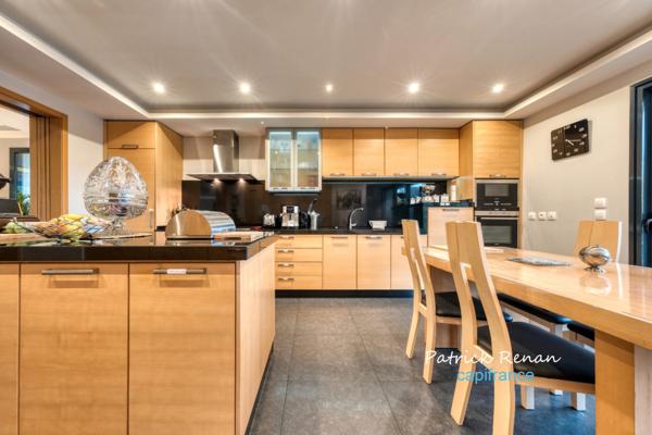 Maison à vendre 8 pièces, P8, 450 m2 CHEVREUSE (78)