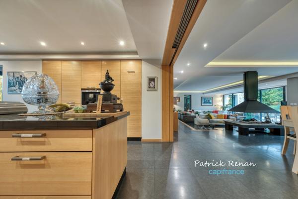 Maison à vendre 8 pièces, P8, 450 m2 CHEVREUSE (78)