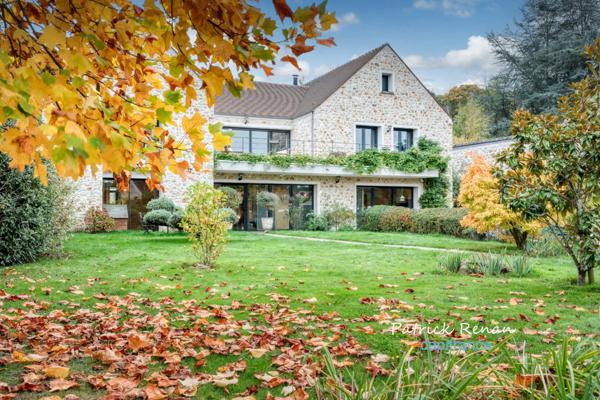 Maison à vendre 8 pièces, P8, 450 m2 CHEVREUSE (78)