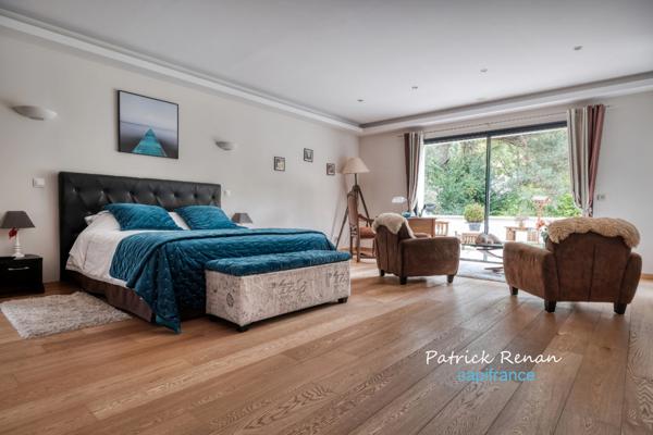 Maison à vendre 8 pièces, P8, 450 m2 CHEVREUSE (78)