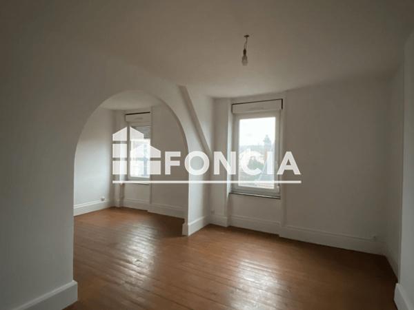 Location Appartement 4 pièces 86.9 m² - 71 BOULEVARD GAMBETTA Charleville-mezieres 08000