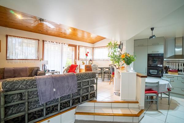 Ensemble immobilier 270 m² Fontaine