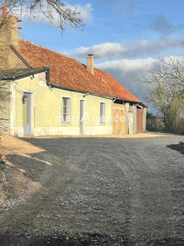 Maison à Fresnay-sur-Sarthe, 72130 - 3 pièces 60m²