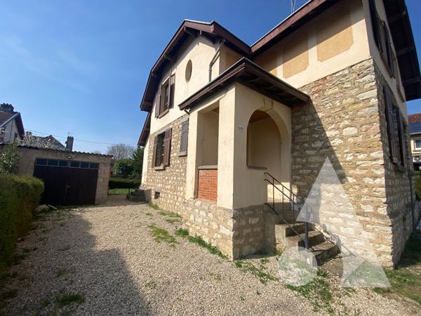 Maison 5 pièces 76.94 m2