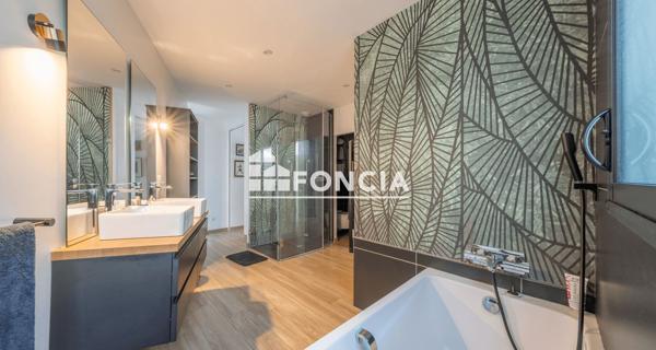 À vendre Maison 7 pièces 283 m² - Mérignac 33700