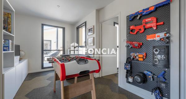 À vendre Maison 7 pièces 283 m² - Mérignac 33700